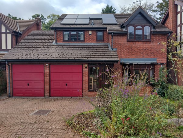 12 Pool Meadow Close, Front